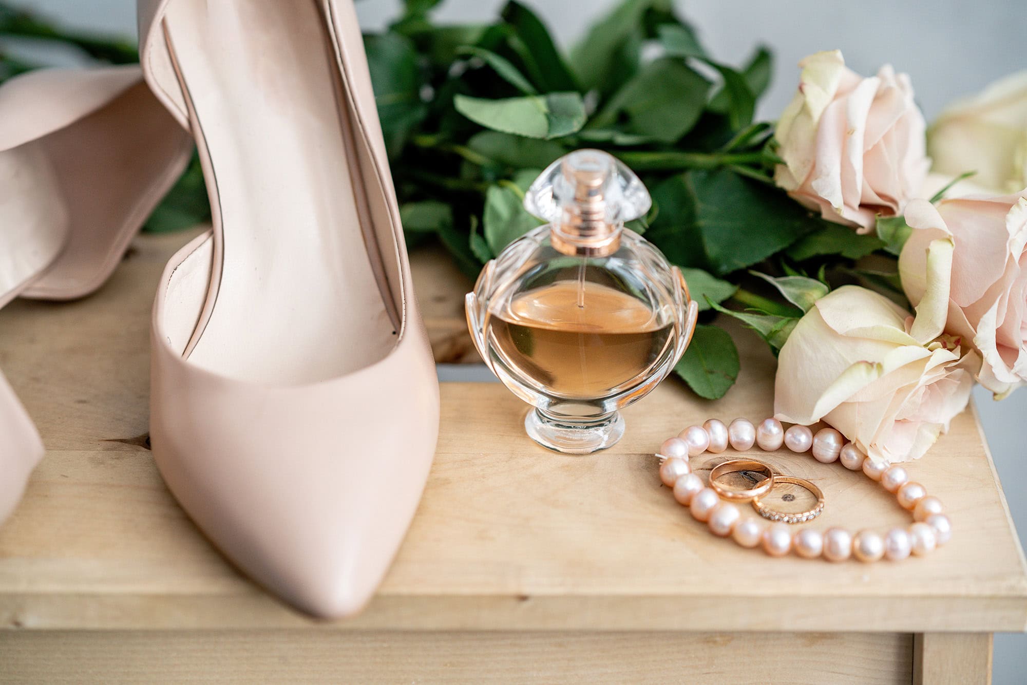 Choosing the Right Fragrance for Your Wedding Day: Top 5 Picks from Our Summer Wedding Collection 3