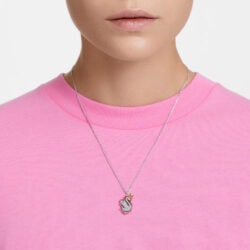 Swan pendant 6