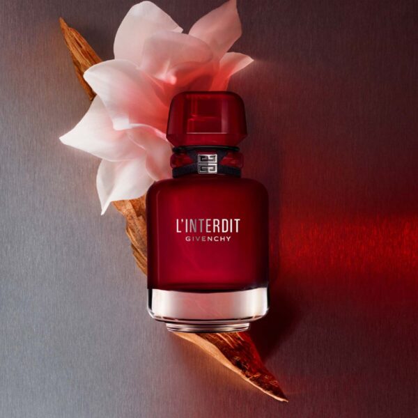 L'interdit Rouge - Image 2