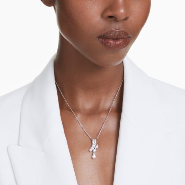 Matrix pendant 4