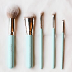 The Classic Complete Face Set 5